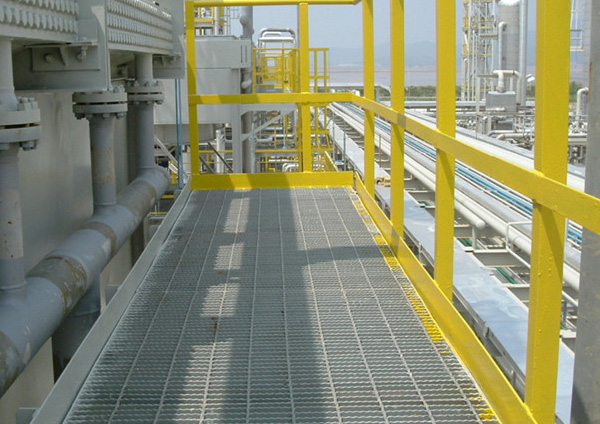 新疆油厂楼梯平台钢格栅板